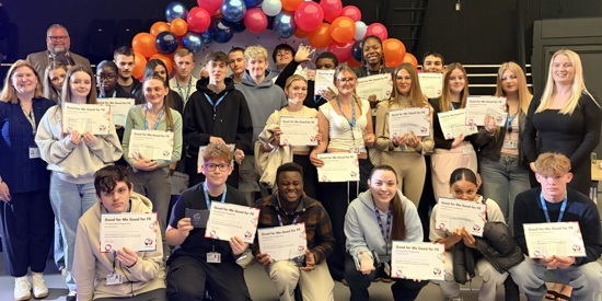 Group of USP College students holding up their awards.