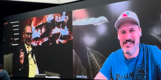The live screen of Jamie King and Peps Circelli.